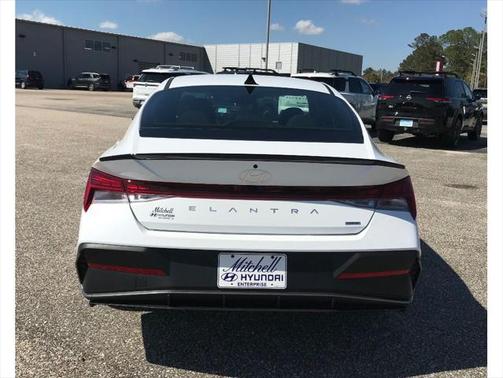 2025 Hyundai ELANTRA Sport
