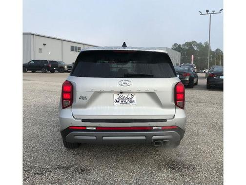 2025 Hyundai PALISADE SE