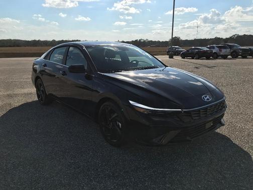 2026 Hyundai ELANTRA Sport