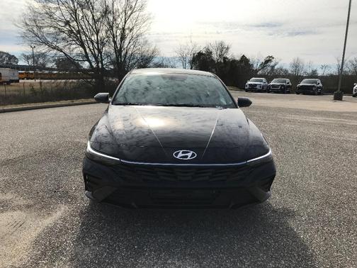 2026 Hyundai ELANTRA HEV SEL Sport