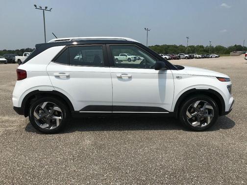 2025 Hyundai VENUE Limited