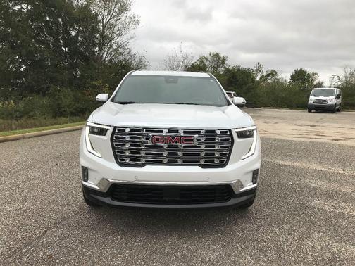 2025 GMC Acadia Denali