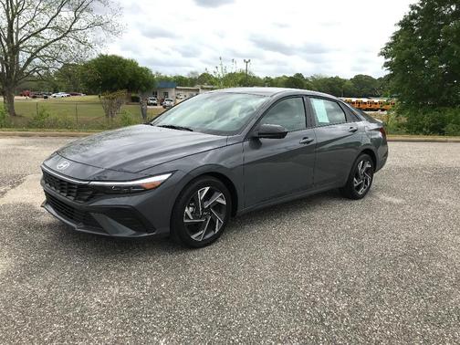 2025 Hyundai ELANTRA Sport