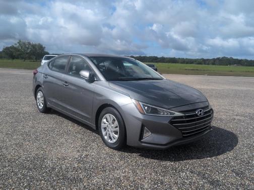 Machine Gray 2019 Hyundai ELANTRA SE