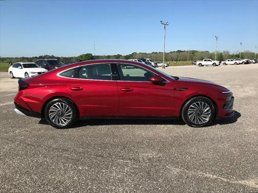 2025 Hyundai SONATA Hybrid Limited