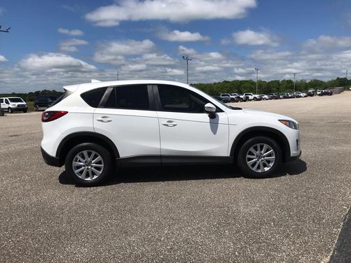 Crystal White Pearl Mica 2016 Mazda CX-5 Sport