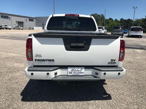 2021 Nissan Frontier SV