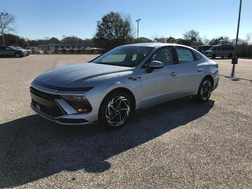 2026 Hyundai SONATA SEL