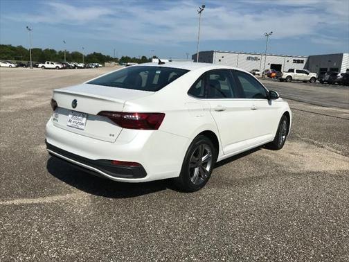 2023 Volkswagen Jetta 1.5T SE