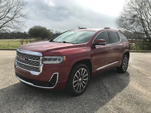 2020 GMC Acadia Denali
