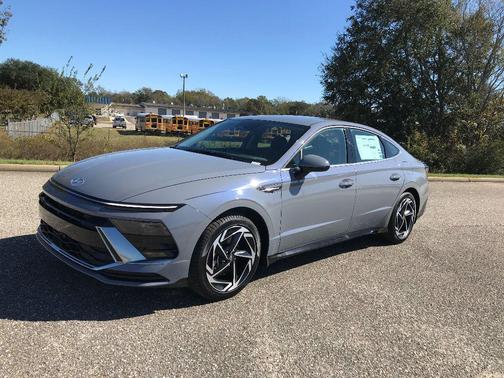 2026 Hyundai SONATA SEL