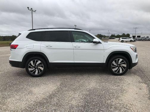 2025 Volkswagen Atlas 2.0T SE w/Technology 4MOTION
