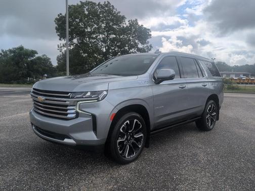 Sterling Gray Metallic 2023 Chevrolet Tahoe 2WD High Country