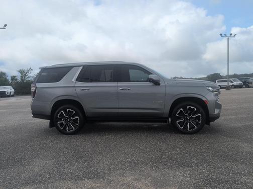 Sterling Gray Metallic 2023 Chevrolet Tahoe 2WD High Country