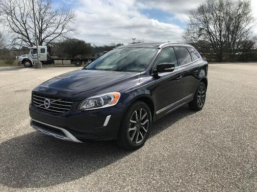 2017 Volvo XC60 T6 Dynamic