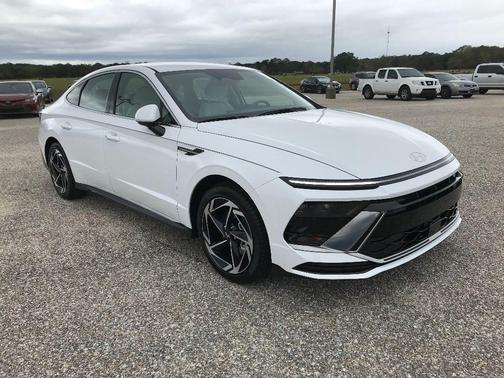 2026 Hyundai SONATA SEL