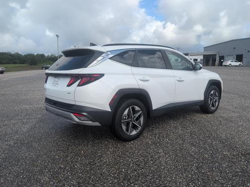 Serenity White Pearl 2025 Hyundai TUCSON SEL