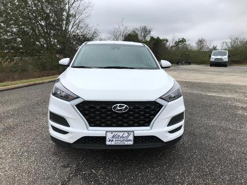 2021 Hyundai TUCSON SE