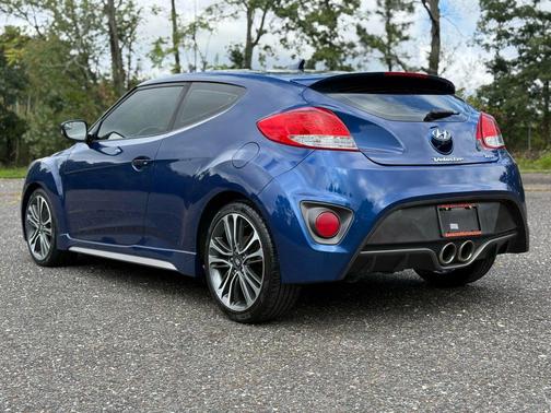 2016 Hyundai Veloster Turbo
