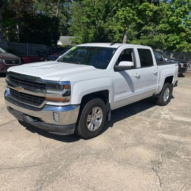 White 2018 Chevrolet Silverado 1500 1LT