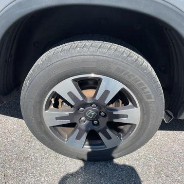 Lunar Silver Metallic 2019 Honda Ridgeline RTL