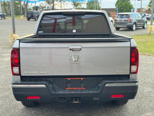 Lunar Silver Metallic 2019 Honda Ridgeline RTL