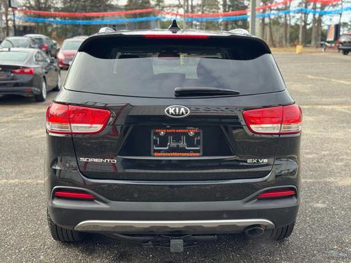 2016 Kia Sorento EX
