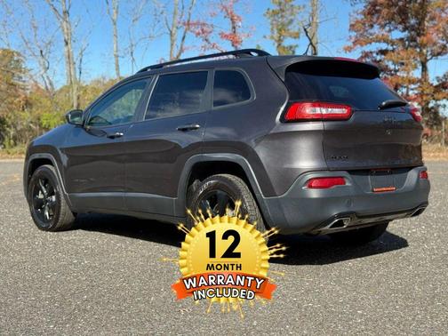 2016 Jeep Cherokee Sport