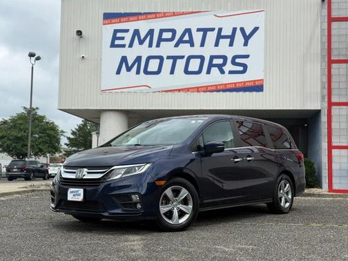 Blue 2018 Honda Odyssey EX-L