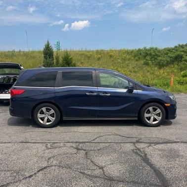 Blue 2018 Honda Odyssey EX-L