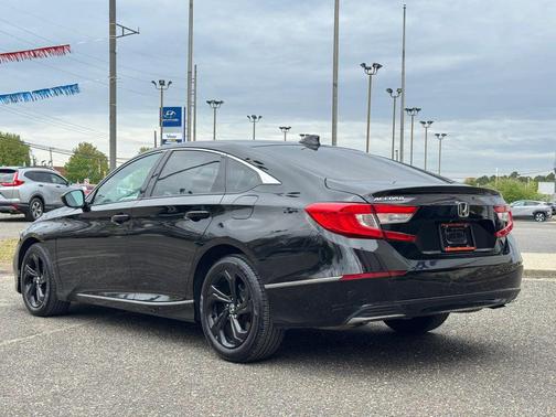 Crystal Black Pearl 2019 Honda Accord EX
