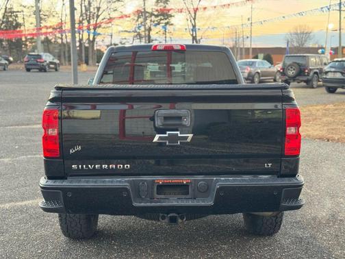 2018 Chevrolet Silverado 1500 2LT