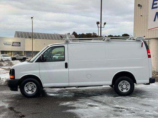 2017 Chevrolet Express 2500 Work Van