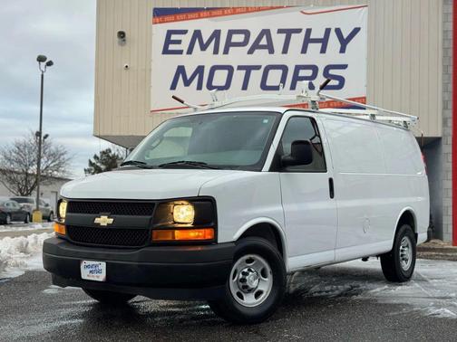 2017 Chevrolet Express 2500 Work Van