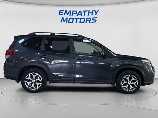 Dark Gray Metallic 2019 Subaru Forester Sport
