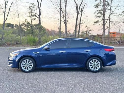 2017 Kia Optima LX