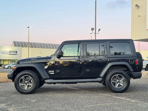 2018 Jeep Wrangler Unlimited Sport