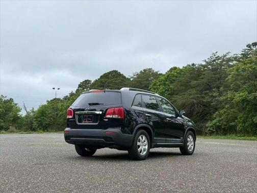2012 Kia Sorento LX
