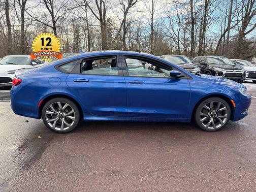 2016 Chrysler 200 S