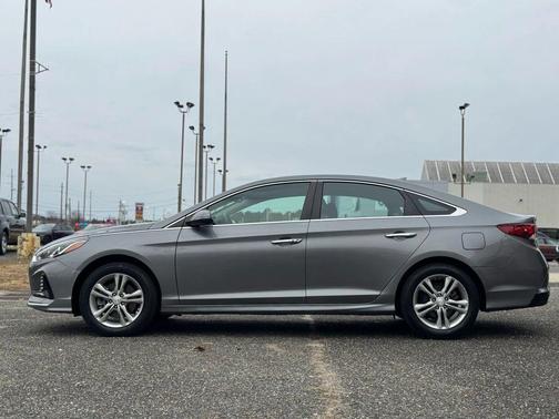 2018 Hyundai SONATA SEL