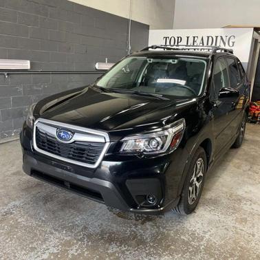 Crystal Black Silica 2019 Subaru Forester Sport