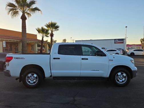 2010 Toyota Tundra Grade