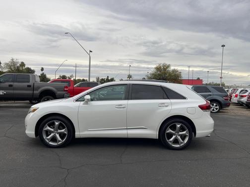 Blizzard Pearl 2013 Toyota Venza Limited