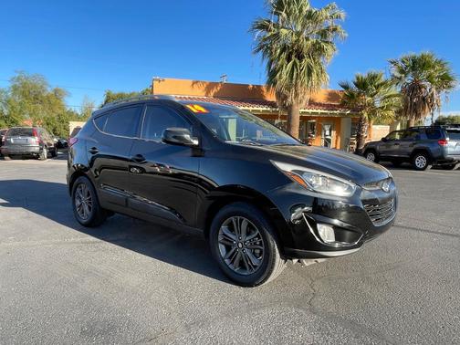 2014 Hyundai TUCSON SE