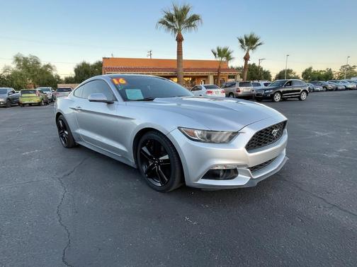 2016 Ford Mustang EcoBoost Premium