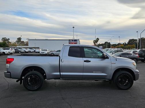 2010 Toyota Tundra Grade