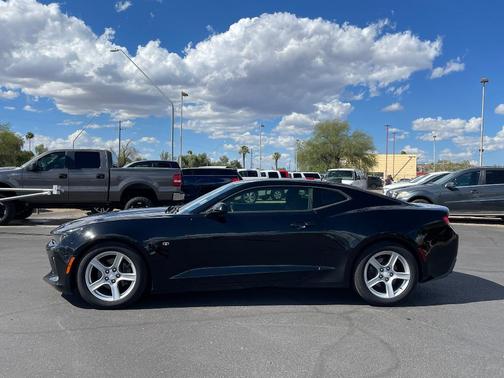 2016 Chevrolet Camaro 1LT