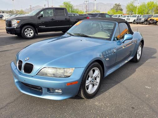 Light Blue 2001 BMW Z3 2.5i Roadster
