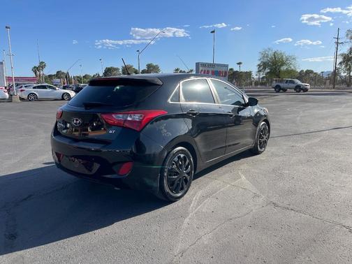 2016 Hyundai Elantra GT Base