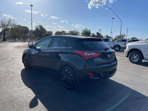 2016 Hyundai Elantra GT Base